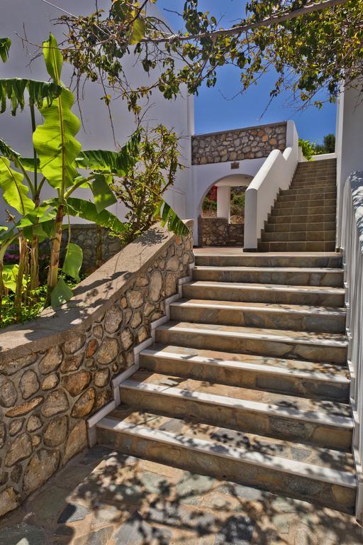 Aparthotel Chc Sound Of The Sea Karpathos Esterno foto