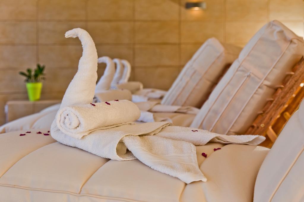 Aparthotel Chc Sound Of The Sea Karpathos Esterno foto