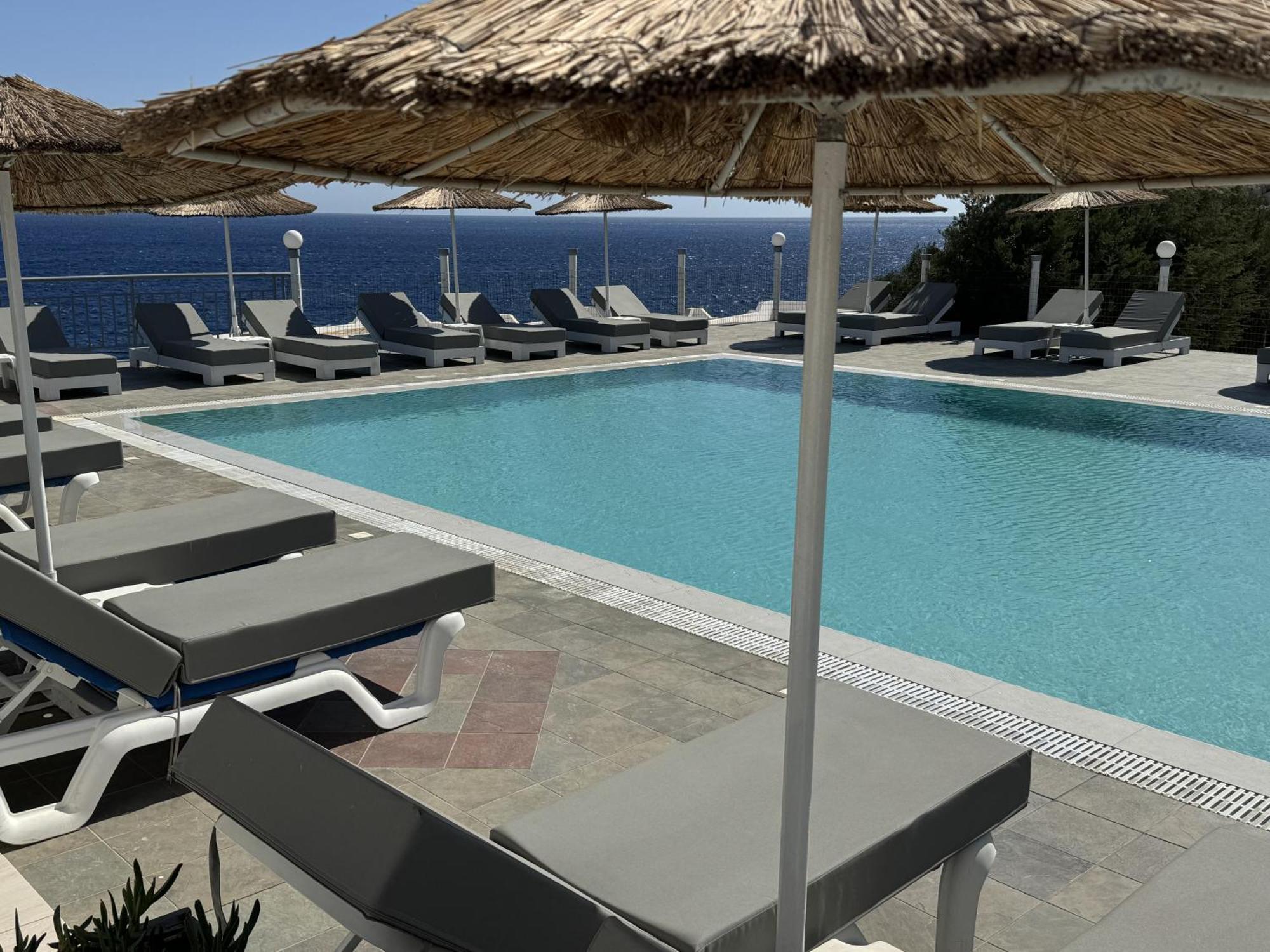 Aparthotel Chc Sound Of The Sea Karpathos Esterno foto